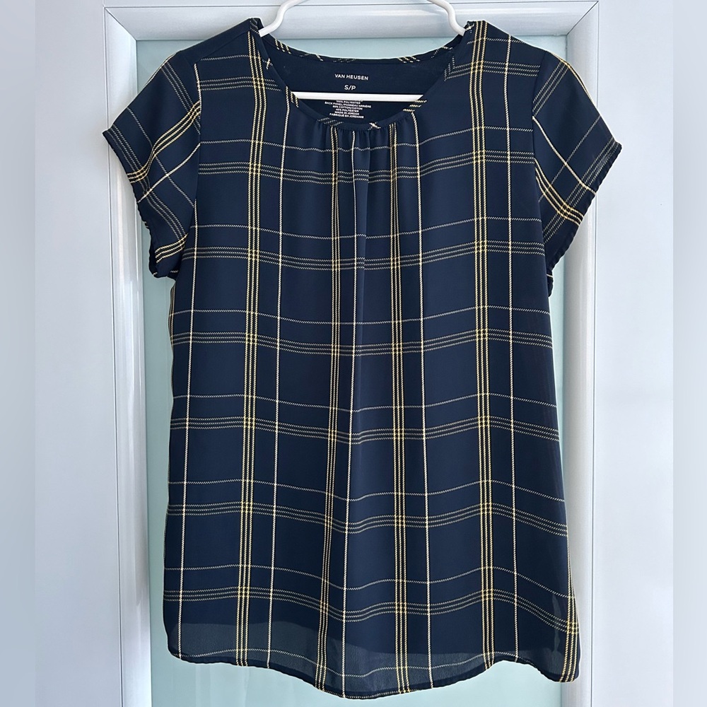 Van Heusen Shirt - Navy Blue and Yellow - Size M